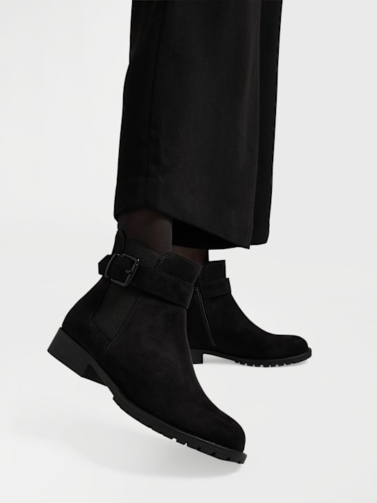 graceland heeled chelsea boot-black deichmann